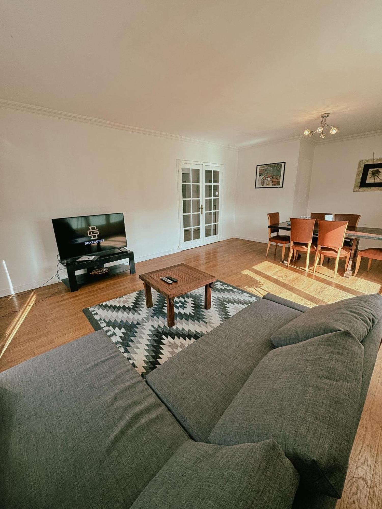 Duplex Avec Jardin - Proche Paris - Disneyland - Rer - Noisy-le-Grand Luaran gambar