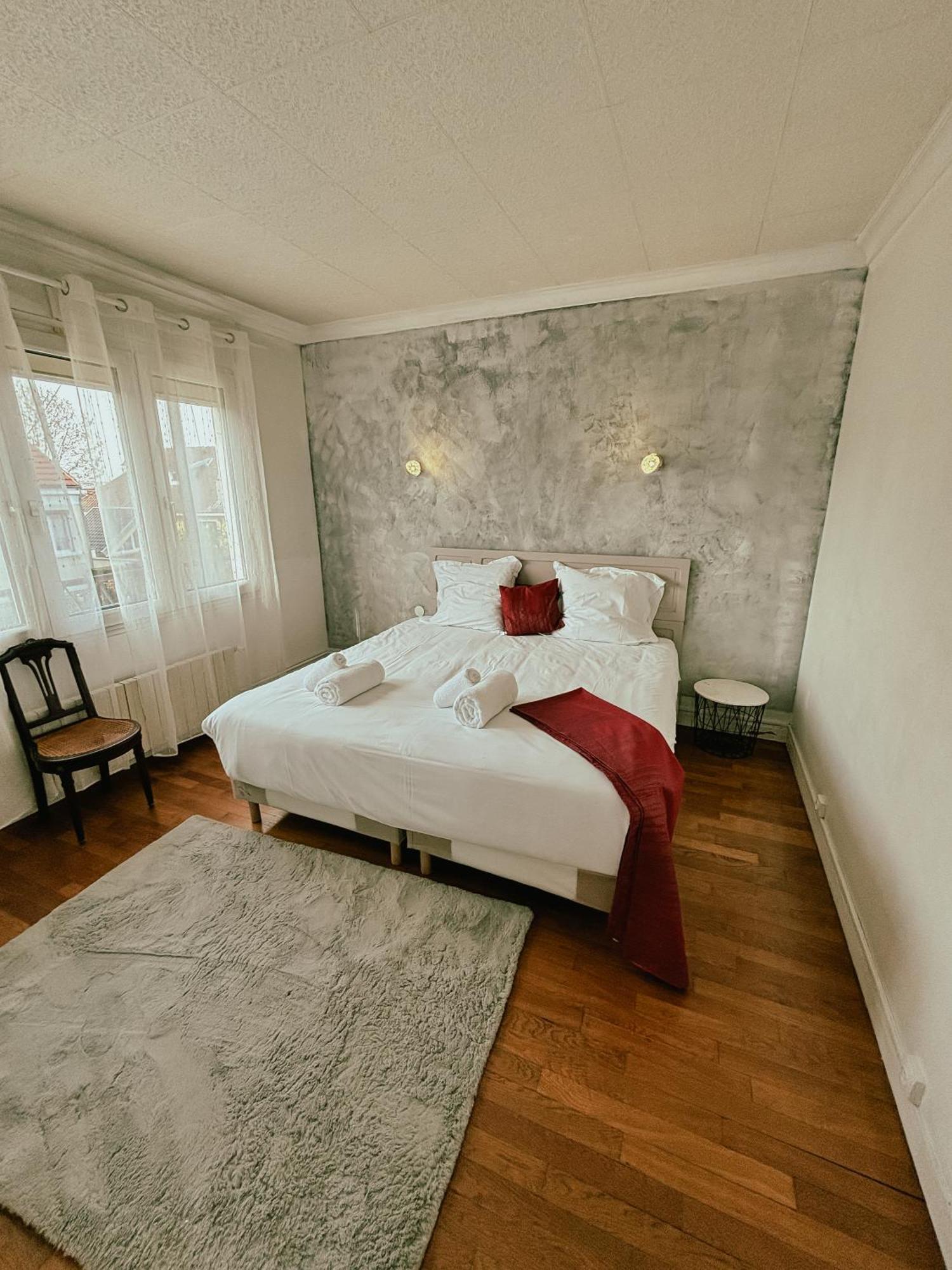 Duplex Avec Jardin - Proche Paris - Disneyland - Rer - Noisy-le-Grand Luaran gambar