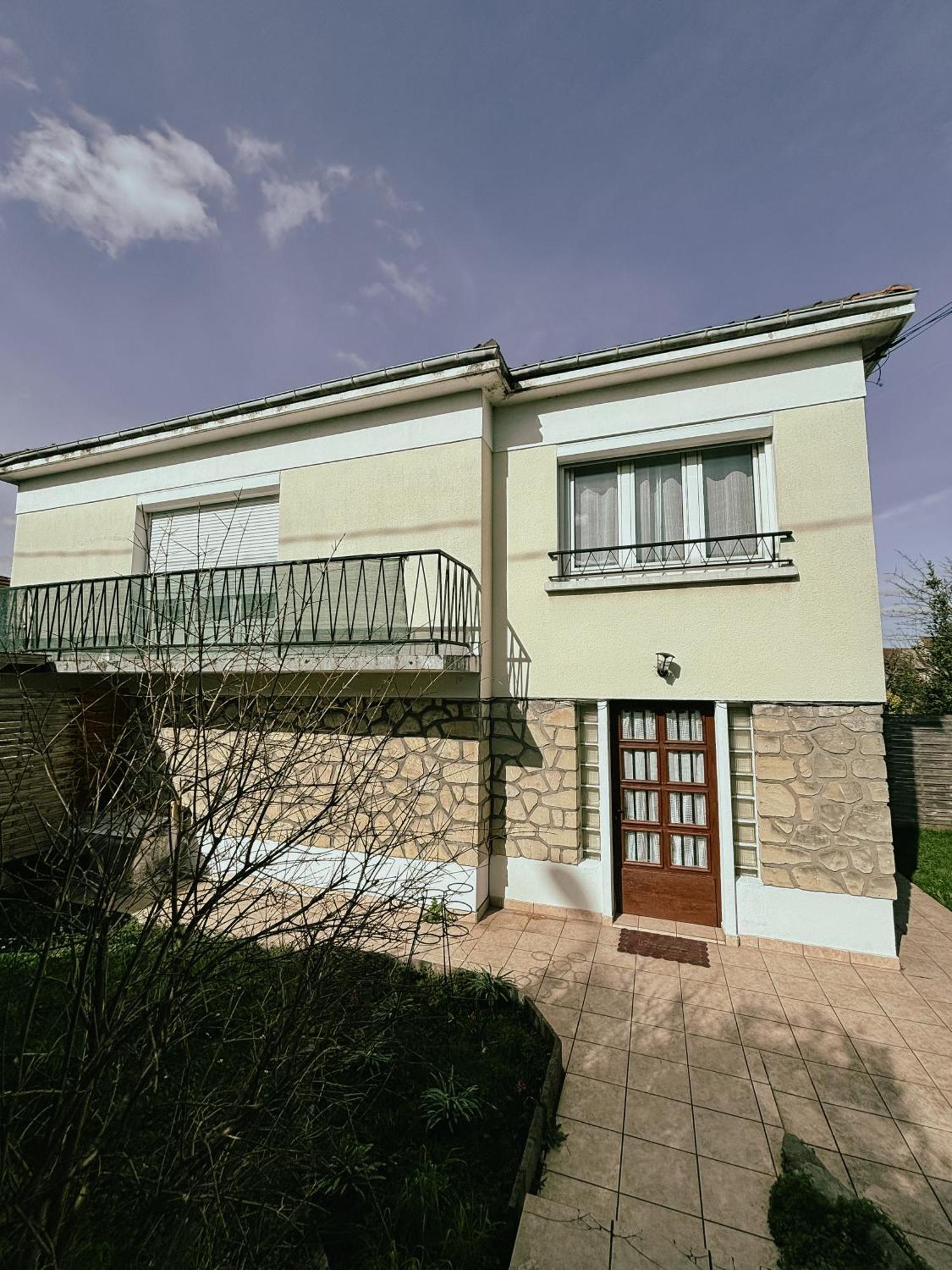 Duplex Avec Jardin - Proche Paris - Disneyland - Rer - Noisy-le-Grand Luaran gambar